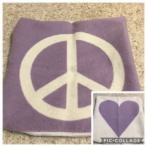 PB Teen Pillow Case // peace sign and hearts